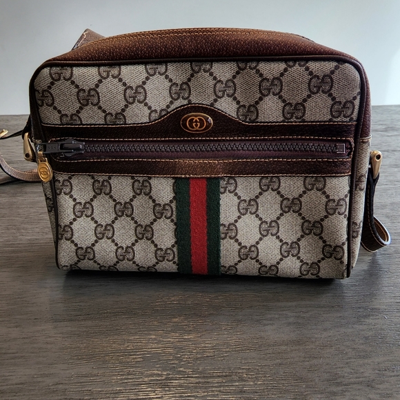 SOLD Gucci ophidia supreme crossbody - Picture 1 of 3